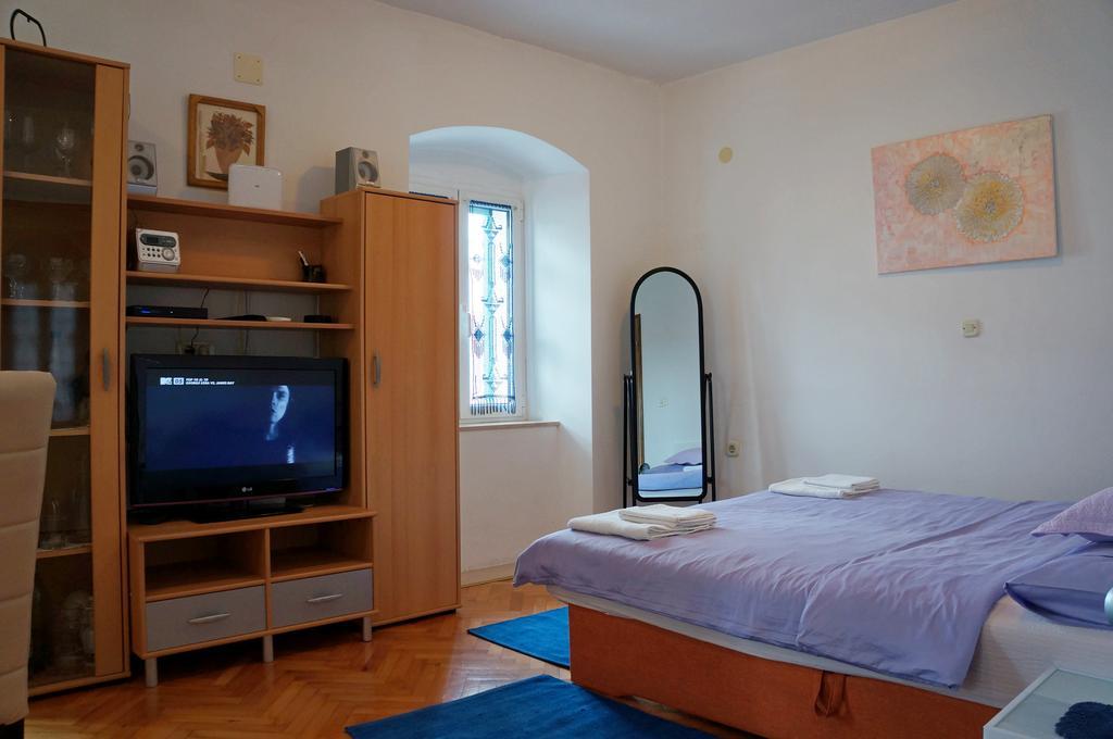 Kamena Apartment & Studio Макарска Экстерьер фото